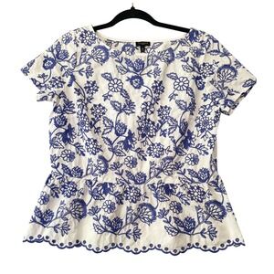 Talbots Peplum Top Womens 8P White Blue Floral Embroidered Eyelet Scalloped Hem